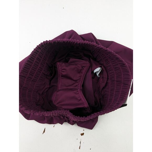 Nike Women's Plum Training Shorts - Picture 4 of 5